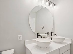 706 NW Longfellow Street NW, Washington DC 20011