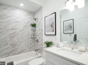 407 W Oxford Street A, Philadelphia PA 19122