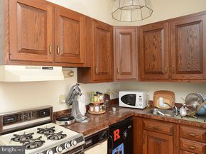 2408 Spruce Street, Philadelphia PA 19103