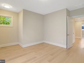 5813 22nd Street N, Arlington VA 22205