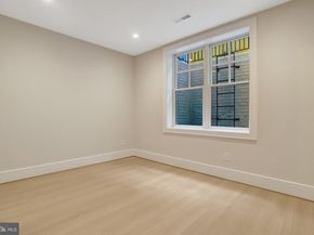 5813 22nd Street N, Arlington VA 22205