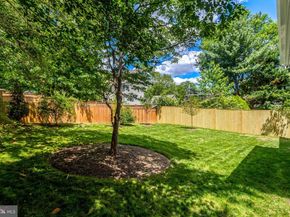 5813 22nd Street N, Arlington VA 22205