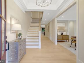 5813 22nd Street N, Arlington VA 22205