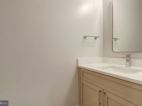 5813 22nd Street N, Arlington VA 22205
