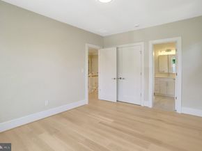 5813 22nd Street N, Arlington VA 22205