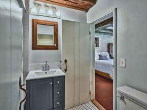 6990 Phillips Mill Road, New Hope PA 18938