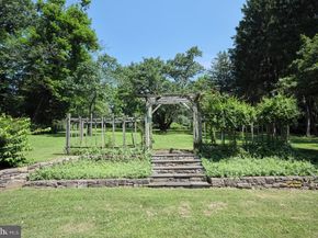 6990 Phillips Mill Road, New Hope PA 18938