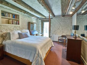 6990 Phillips Mill Road, New Hope PA 18938