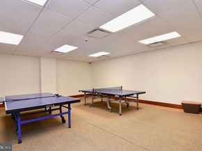 203 Yoakum Parkway 715, Alexandria VA 22304