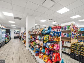 203 Yoakum Parkway 715, Alexandria VA 22304