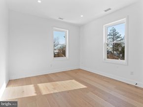 2225 N 54TH St, Philadelphia PA 19131