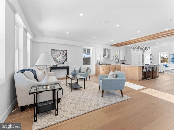 2225 N 54TH St, Philadelphia PA 19131