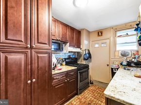 7517 Parkview Road, Upper Darby PA 19082