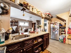 7517 Parkview Road, Upper Darby PA 19082