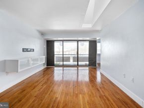 2844 Dover Lane 302, Falls Church VA 22042