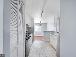 2844 Dover Lane 302, Falls Church VA 22042