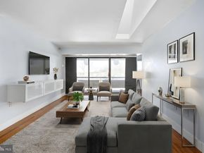 2844 Dover Lane 302, Falls Church VA 22042