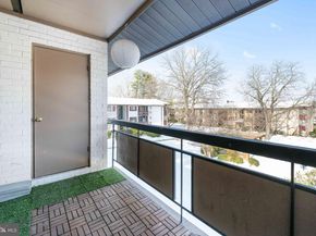 2844 Dover Lane 302, Falls Church VA 22042