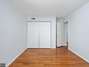 2844 Dover Lane 302, Falls Church VA 22042