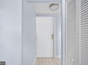 2844 Dover Lane 302, Falls Church VA 22042