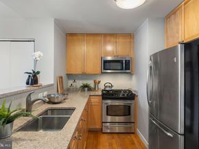1900 Hamilton Street D19, Philadelphia PA 19130