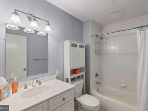 1900 Hamilton Street D19, Philadelphia PA 19130
