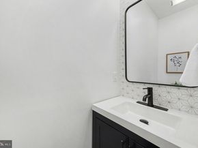 1427 Parkwood Place NW, Washington DC 20010