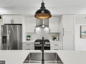 1427 Parkwood Place NW, Washington DC 20010