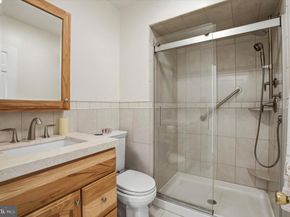 8 Summit Drive, Bryn Mawr PA 19010