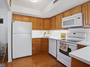 8 Summit Drive, Bryn Mawr PA 19010