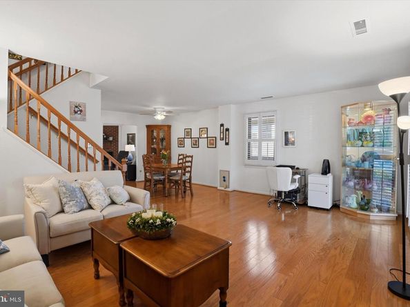 8 Summit Drive, Bryn Mawr PA 19010