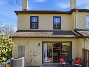 8 Summit Drive, Bryn Mawr PA 19010