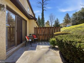 8 Summit Drive, Bryn Mawr PA 19010