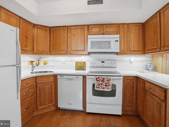 8 Summit Drive, Bryn Mawr PA 19010