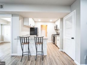 5340 Holmes Run Parkway 700, Alexandria VA 22304