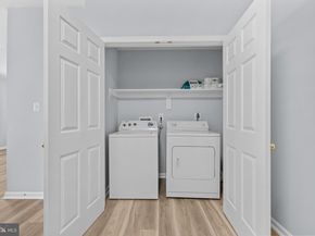 2523 Logan Wood Drive, Herndon VA 20171