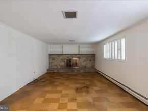 872 Mustang Road, Warrington PA 18976