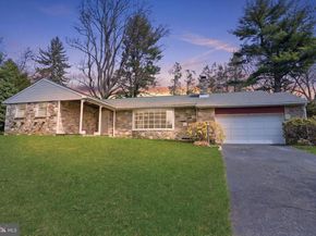 10 Home Road, Hatboro PA 19040