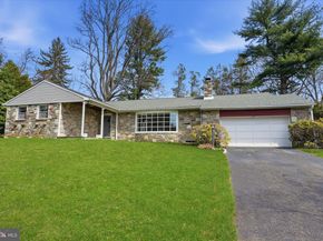 10 Home Road, Hatboro PA 19040