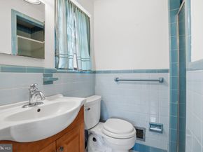 10 Home Road, Hatboro PA 19040