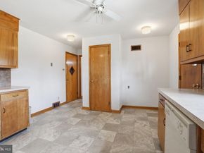 10 Home Road, Hatboro PA 19040