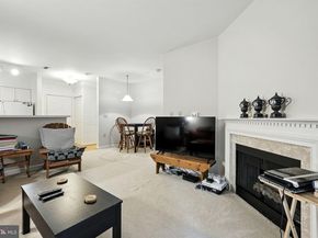 2204 Westcourt Lane 109, Herndon VA 20170