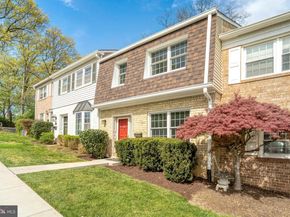 309 Center Street N, Vienna VA 22180