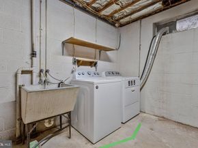 309 Center Street N, Vienna VA 22180