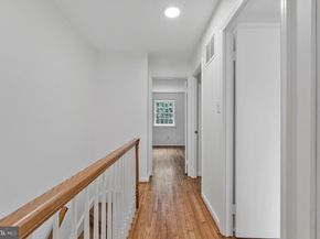 309 Center Street N, Vienna VA 22180
