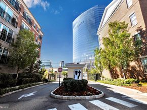 1 Academy Circle 204, Philadelphia PA 19146