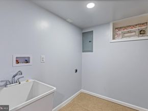 7603 Oak Lane Road, Cheltenham PA 19012