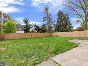 7603 Oak Lane Road, Cheltenham PA 19012