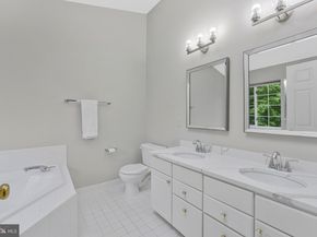 2906 Fairfax Metro Lane, Vienna VA 22181