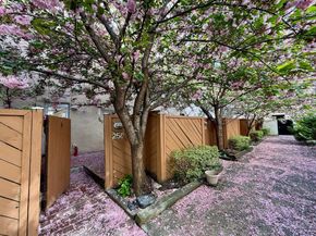 256 S Alder Street, Philadelphia PA 19107